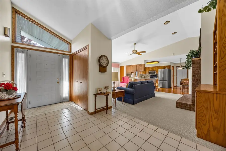 2255 Windsor Court, Marion, IA 52302 - #3
