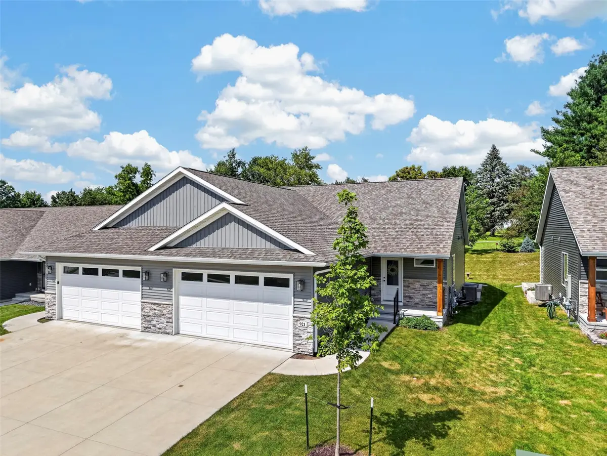 921 Prairie View Drive, West Branch, IA 52358 - #1