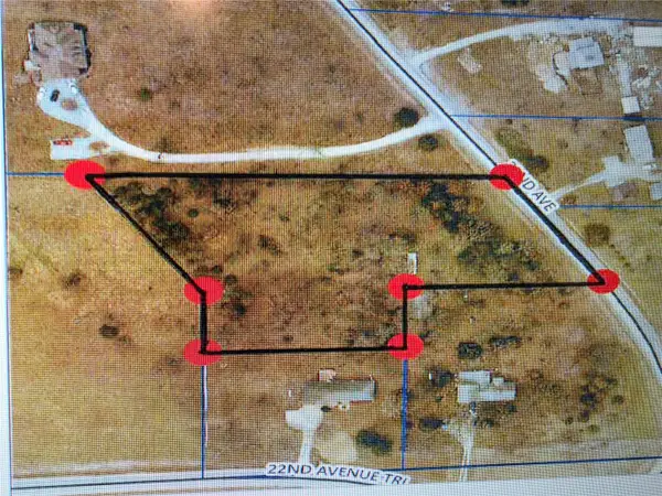 22nd Avenue, Vinton, IA 52349