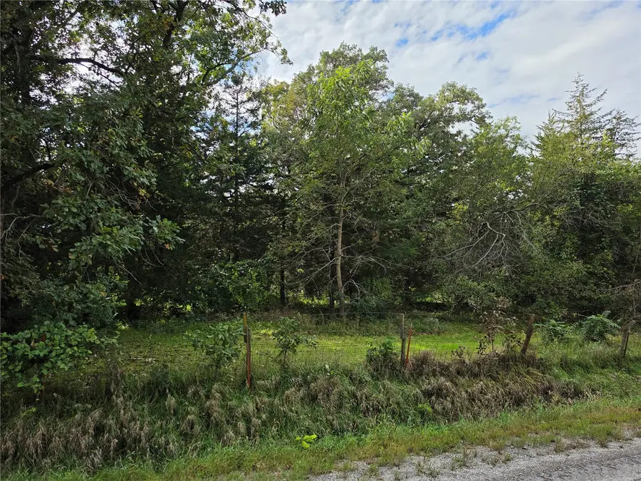22nd Avenue, Vinton, IA 52349 - #2