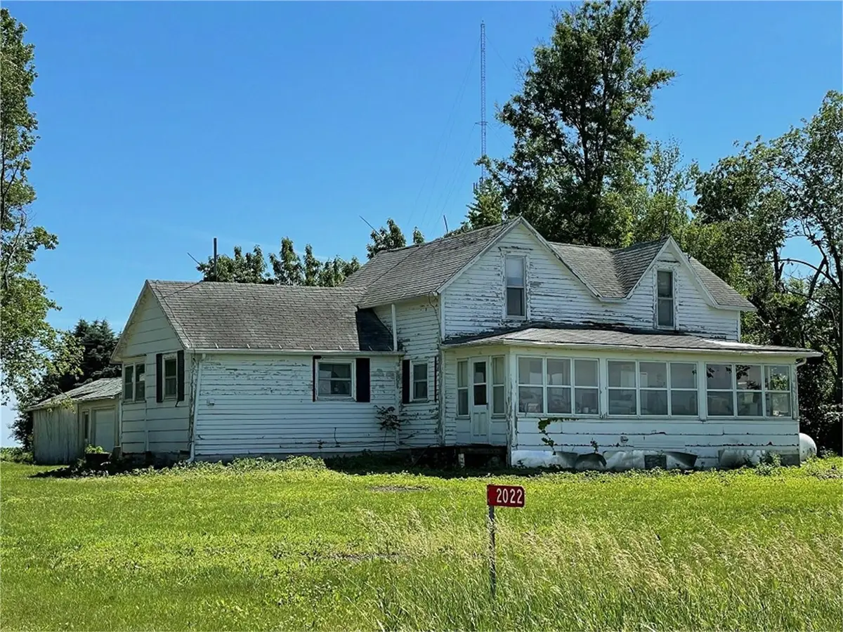 2022 68th Street, Van Horne, IA 52346 - #1