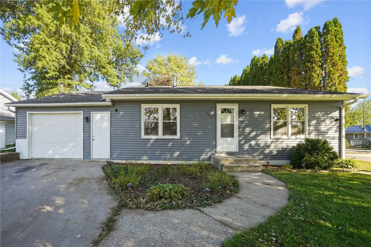 101 Patricia Ct Ne, Shellsburg, IA 52332 - #1