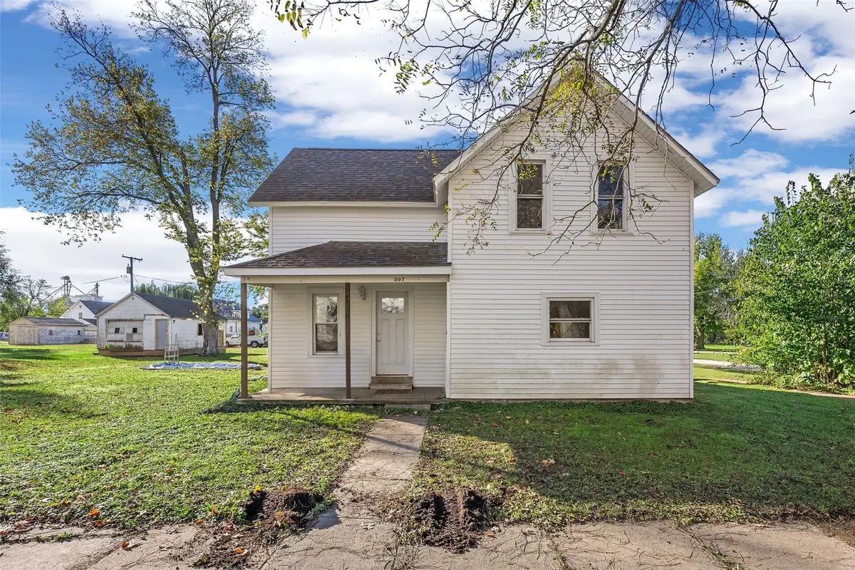 307 W Maple Street, Garrison, IA 52229 - #1