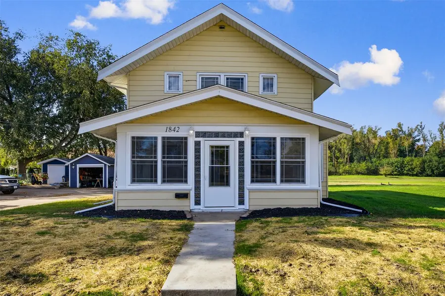 1842 Ellis Boulevard Nw, Cedar Rapids, IA 52405 - #3