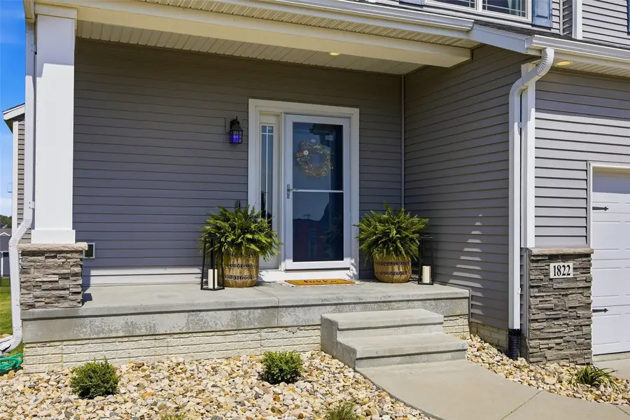 1822 Wycliffe Court Sw, Cedar Rapids, IA 52404 - #2