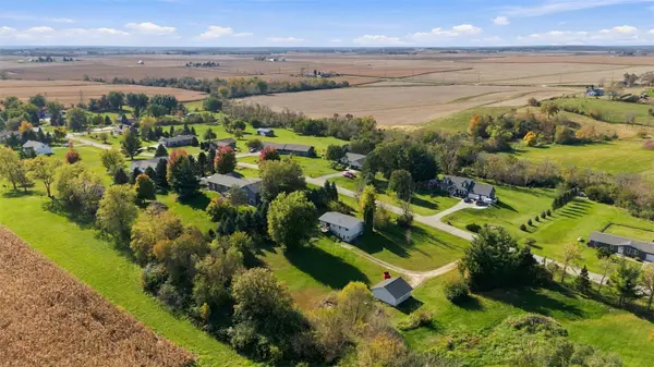 1611 High View Drive, Mt Vernon, IA 52314
