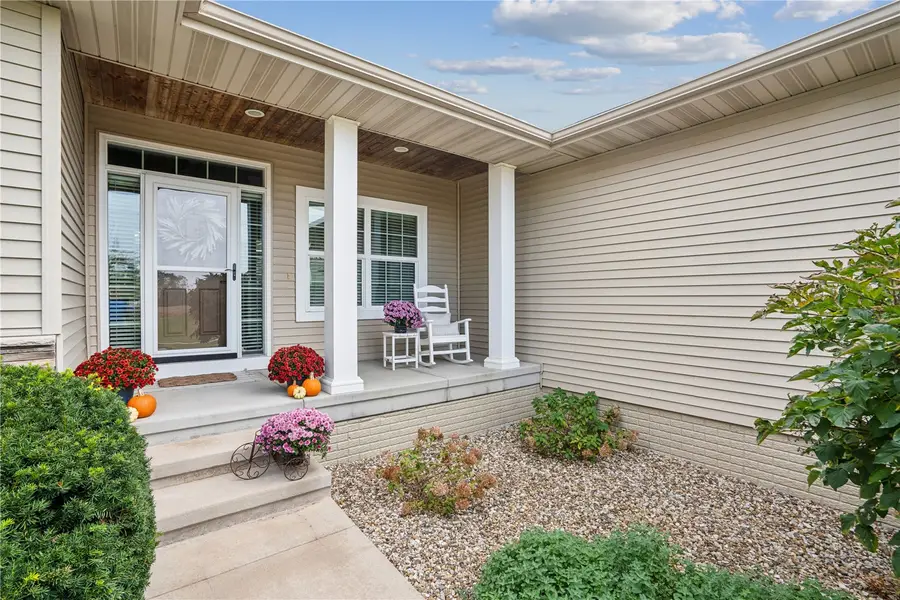 108 Sunflower Drive, Fairfax, IA 52228 - #3