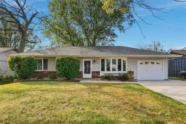 6801 Stonybrook Lane Ne, Cedar Rapids, IA 52402