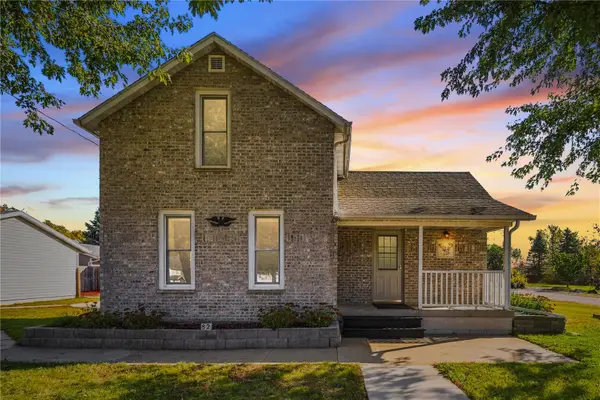 82 7th Street S, Central City, IA 52214