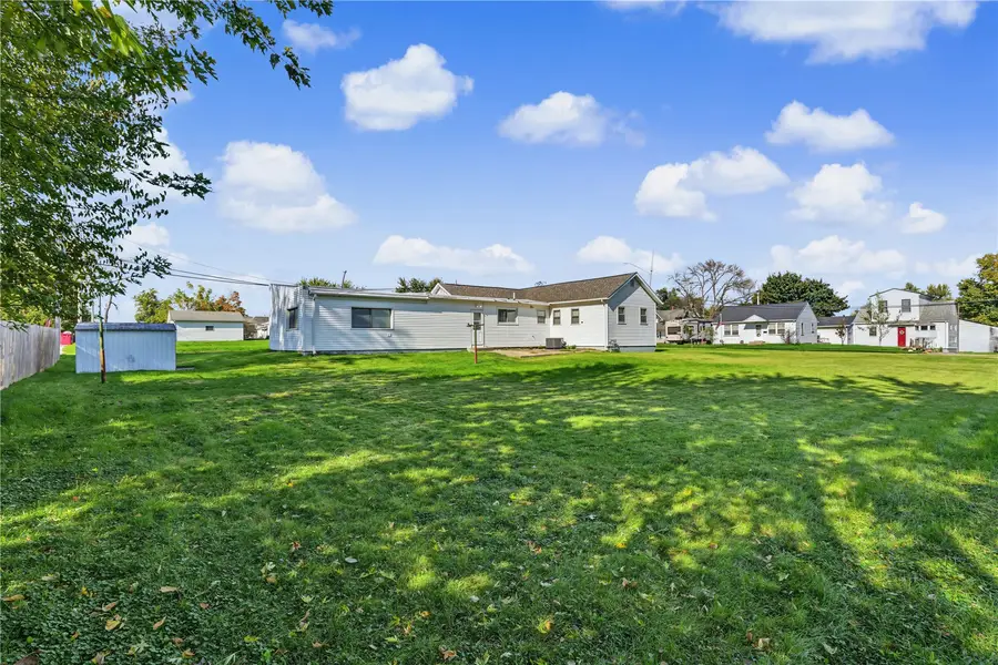 307 9th Avenue, Marion, IA 52302 - #3