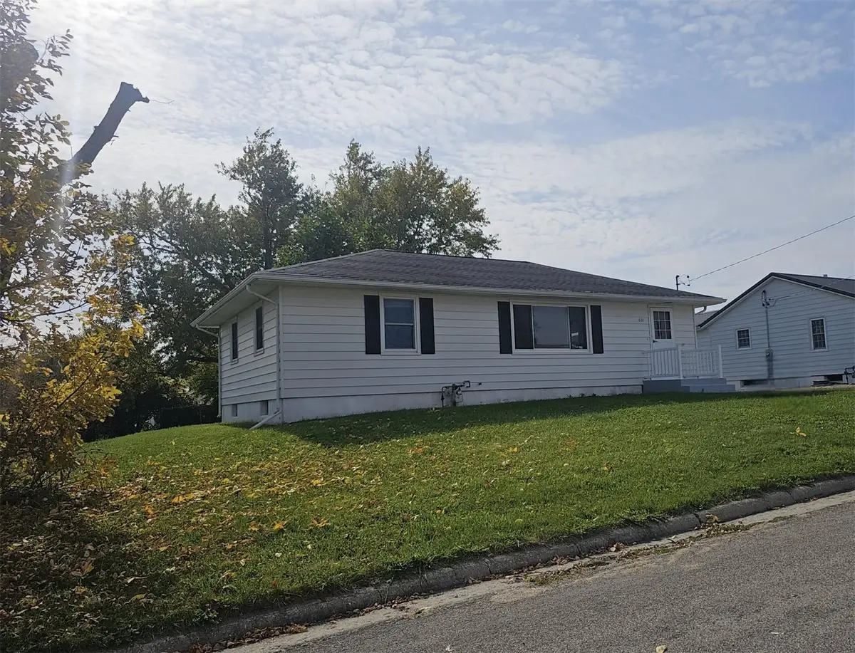 601 7th Avenue, Springville, IA 52336 - #1