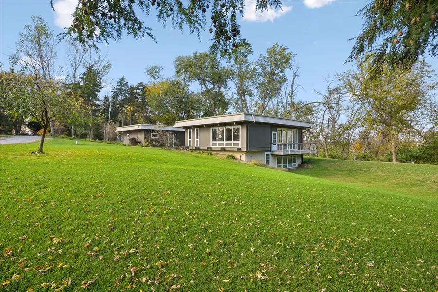 1980 Valley View Drive Ne, North Liberty, IA 52317 - #2