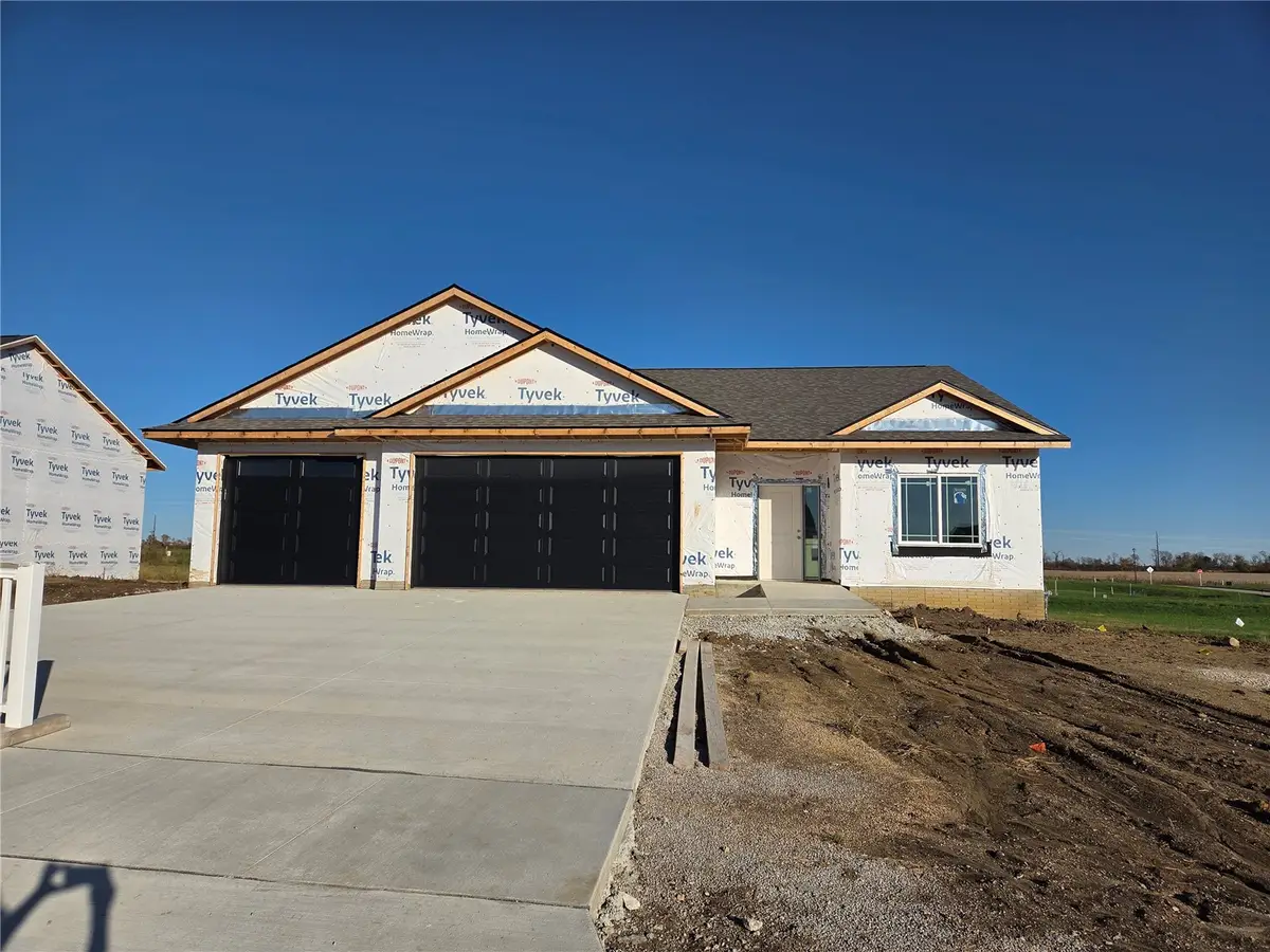 3330 Center Court, Robins, IA 52411 - #1