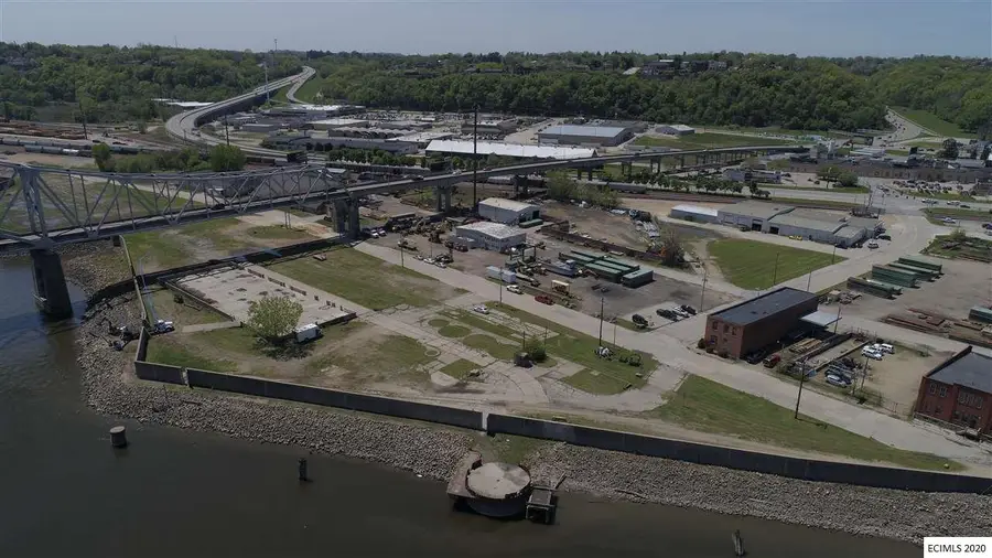 Jones Street, Dubuque, IA 52001 - Image #2