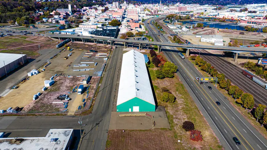 10 S Main Street, Dubuque, IA 52001 - Image #2