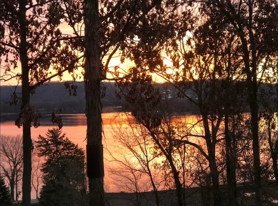 34215 381st Avenue, Bellevue, IA 52031 - #2