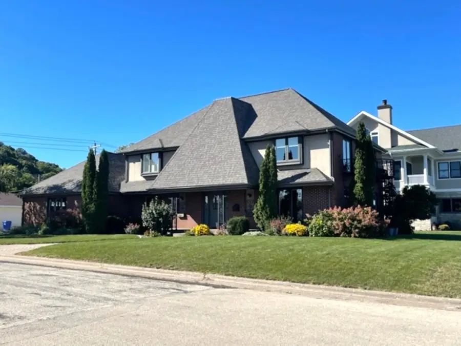 101 Oak Streets, Bellevue, IA 52031 - #2