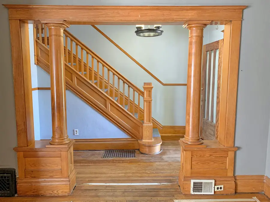 324 Lowell Street, Dubuque, IA 52001 - Image #2