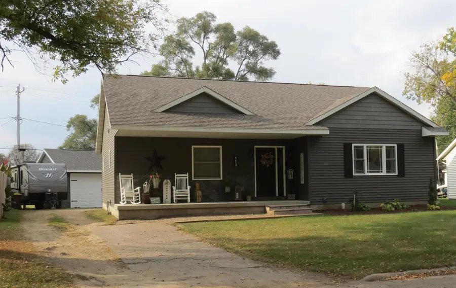 909 Kathey Drive, Maquoketa, IA 52060 - #3