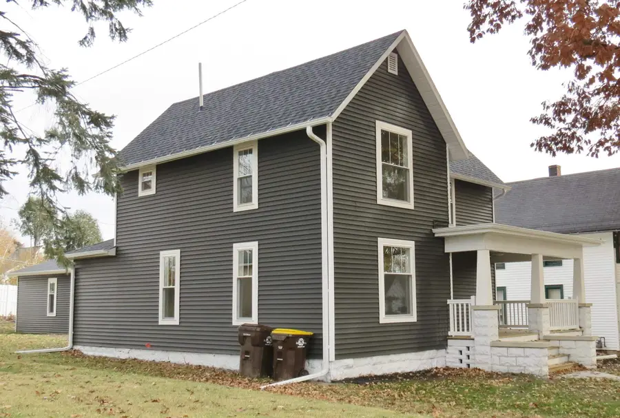 313 S 4th Street, Maquoketa, IA 52060 - Image #3