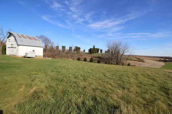 205 S Main Street, Andrew, IA 52030