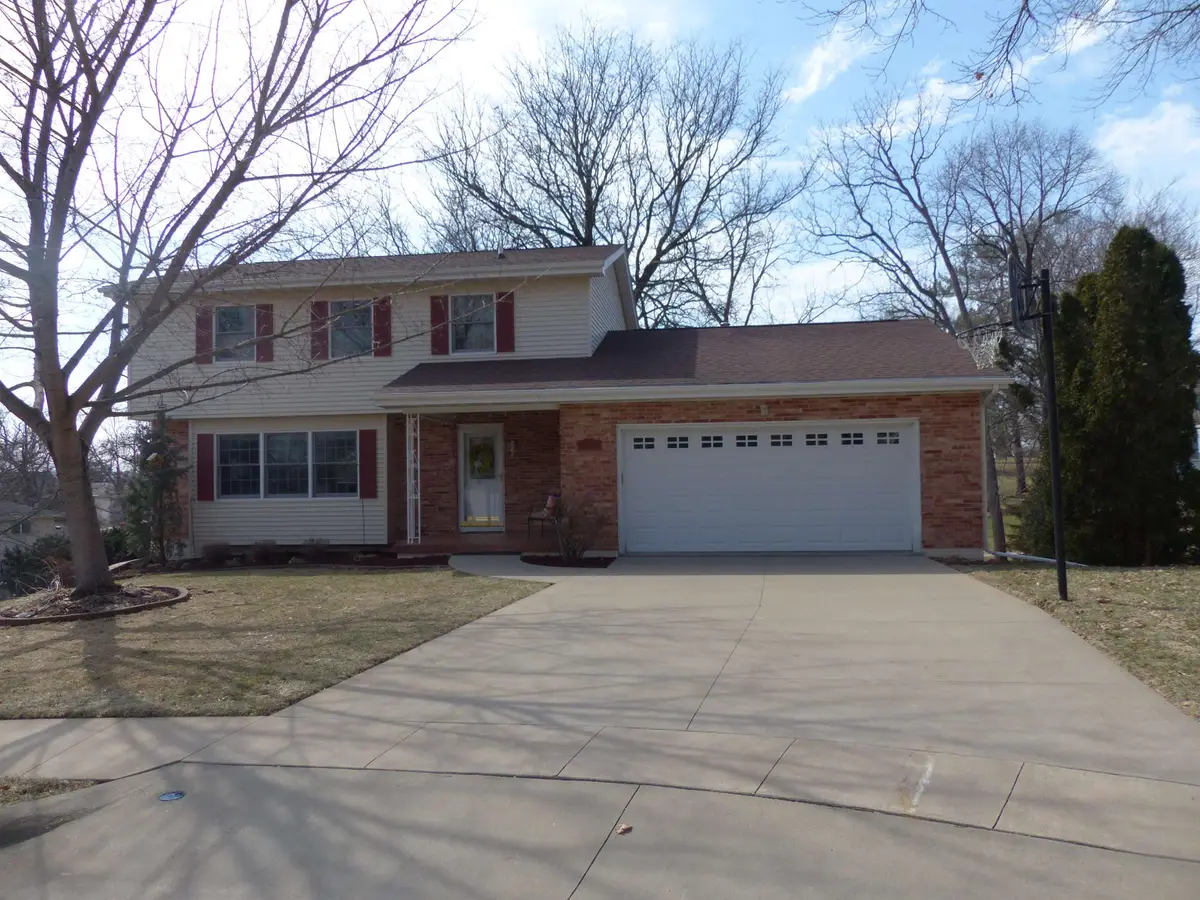 1741 Eden Lane, Dubuque, IA 52001 - Image #1