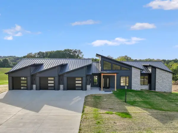 17325 Dayflower Street, Dubuque, IA 52001