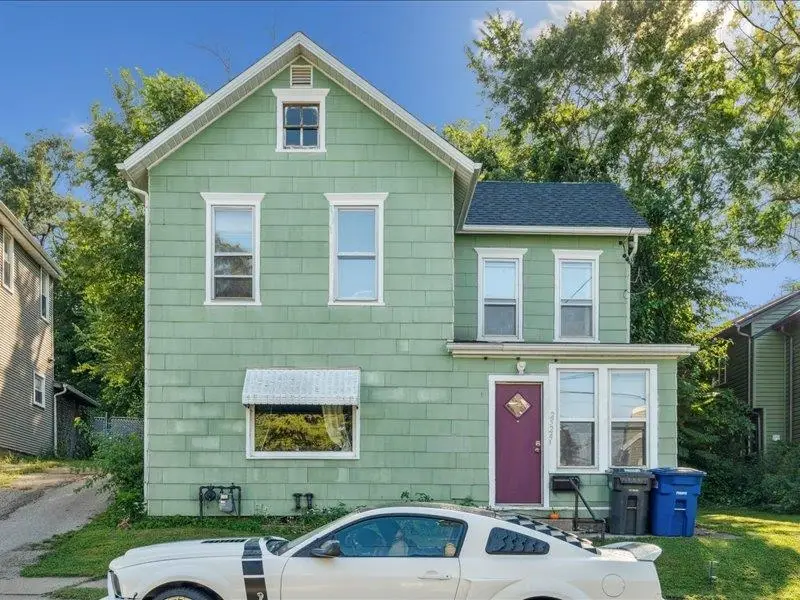 2524 Stafford Street, Dubuque, IA 52001 - Image #2