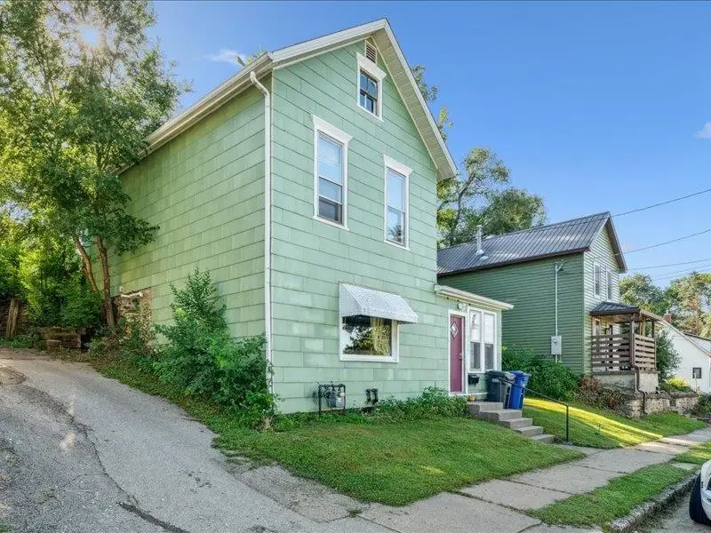 2524 Stafford Street, Dubuque, IA 52001 - Image #3