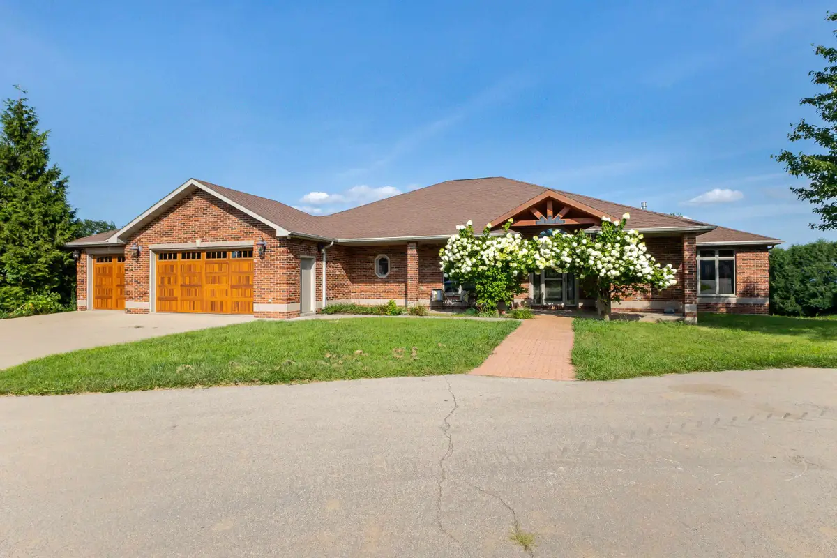 16978 Asbury Road, Asbury, IA 52002 - Image #1