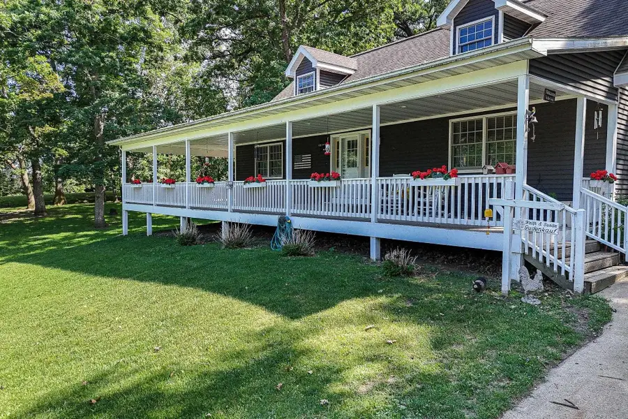 801 Hickory Lane, Delhi, IA 52223 - Image #2