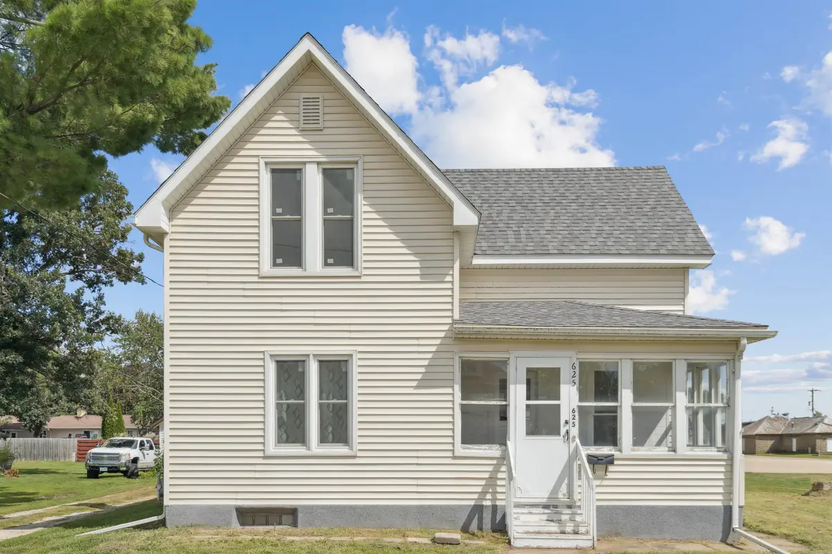 625 6th Street, Jesup, IA 50648 - Image #1