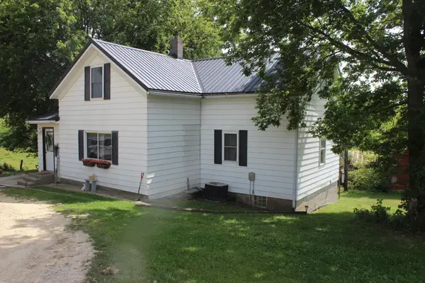 25483 134th Street, Maquoketa, IA 52060