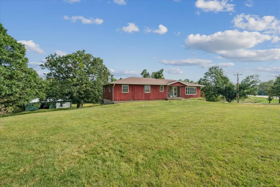 32365 US Highway 52, Bellevue, IA 52031 - Image #2