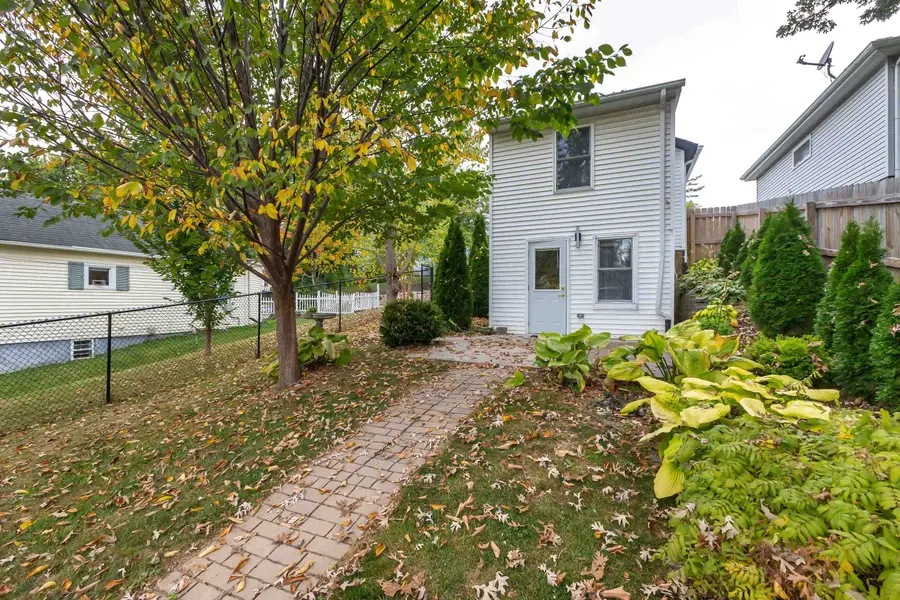 1568 Fairfax Avenue, Dubuque, IA 52001 - Image #3