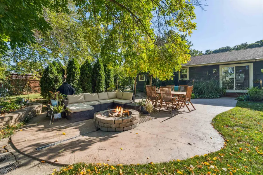 4641 S Beach Lane, Dubuque, IA 52003 - Image #3