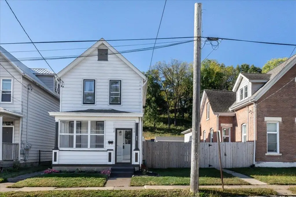 340 Kaufmann Avenue, Dubuque, IA 52001 - Image #1