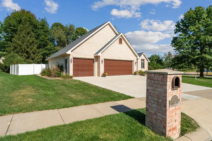 722 June Drive, Dubuque, IA 52003 - Image #3