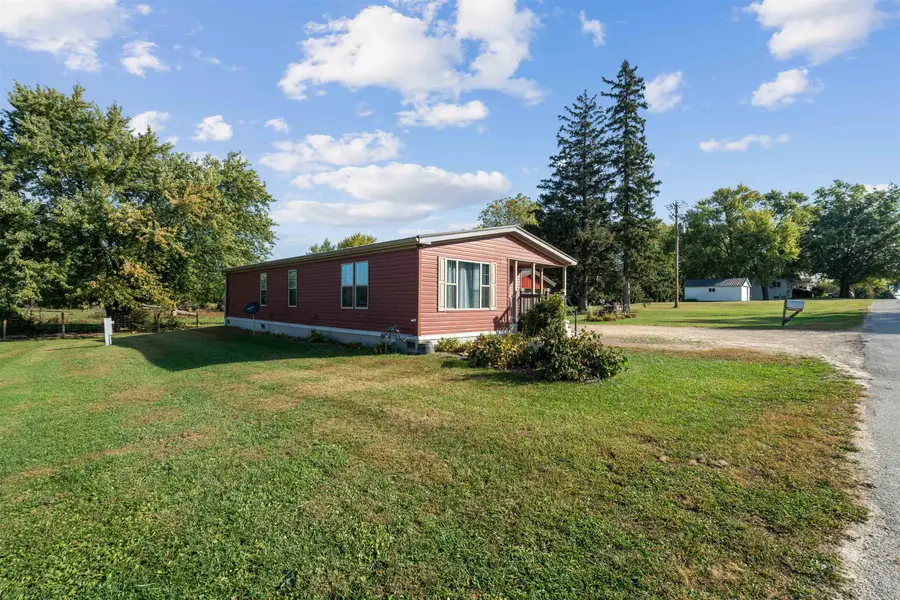 407 W Newton Street, Edgewood, IA 52042 - Image #3