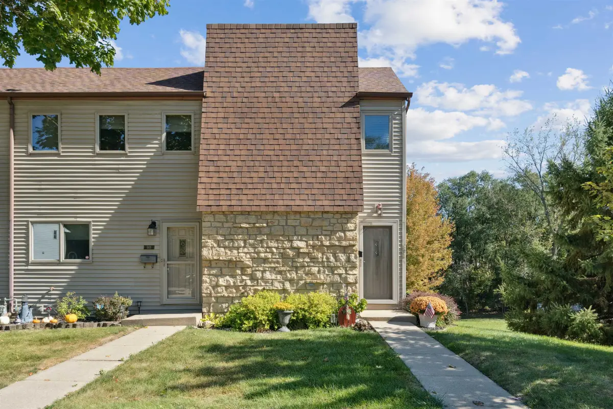 670 Duggan Drive, Dubuque, IA 52003 - Image #1