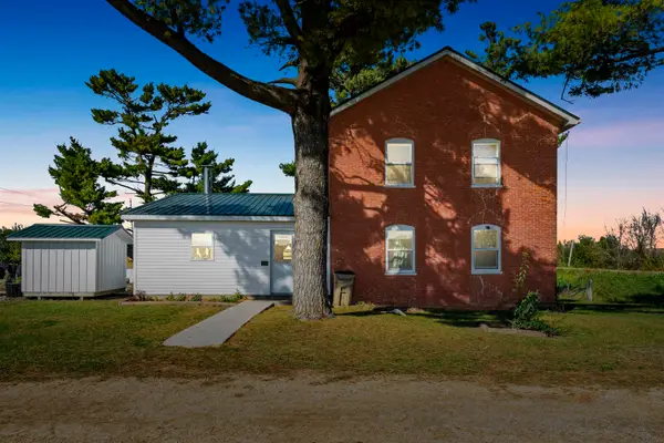 3379 245th Avenue, Hopkinton, IA 52237