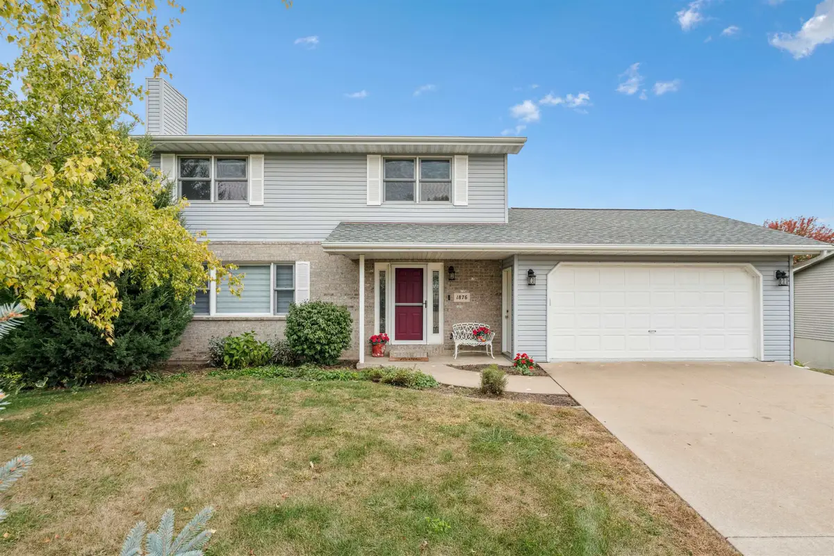 1876 North Court, Dubuque, IA 52002 - Image #1