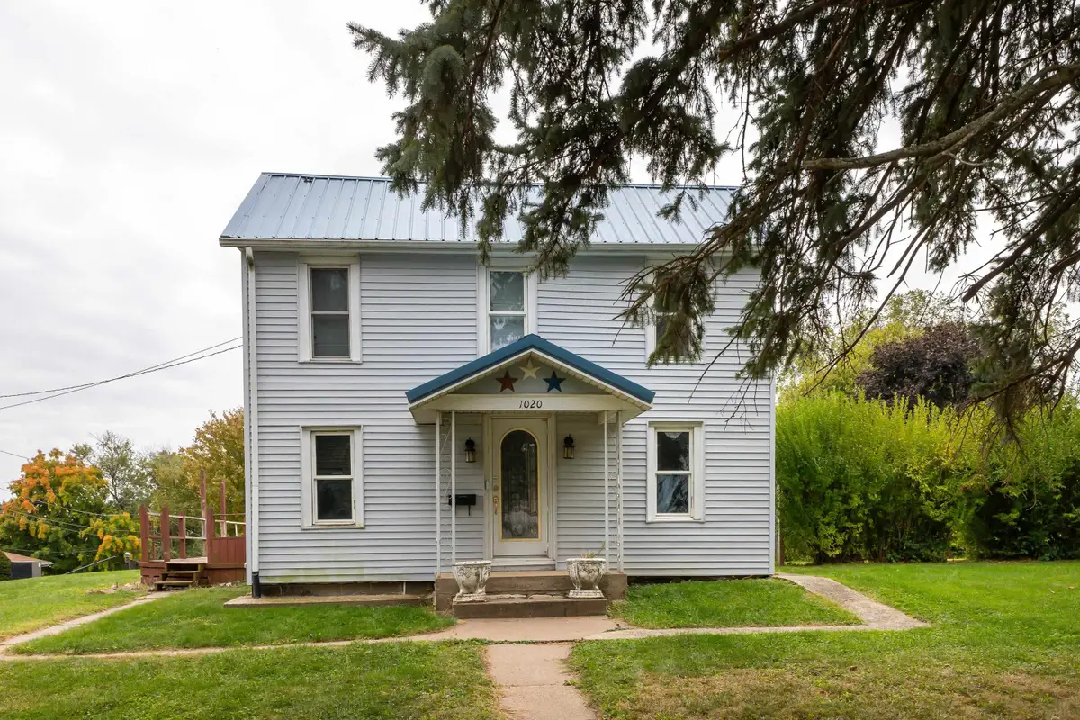 1020 Cleveland Avenue, Dubuque, IA 52001 - Image #1