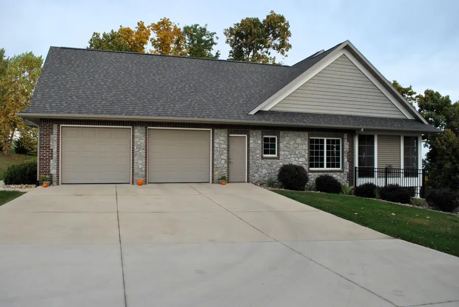 358 Blue Heron Lane, Guttenberg, IA 52052 - Image #3