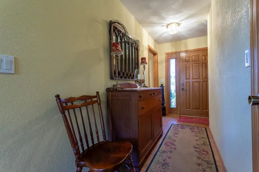 743 Brookview Square, Dubuque, IA 52003 - Image #2