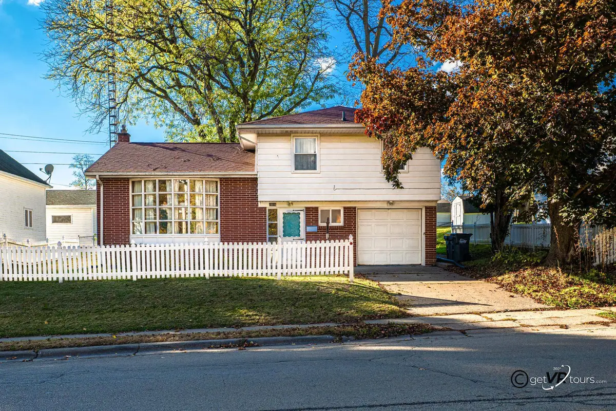 1010 Ridge Street, Galena, IL 61036 - #1