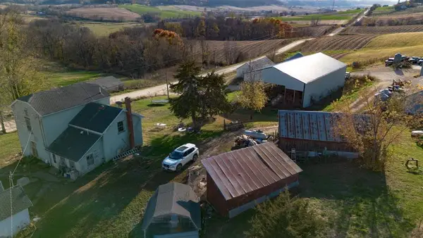 32364 High Bridge Road, Bellevue, IA 52031