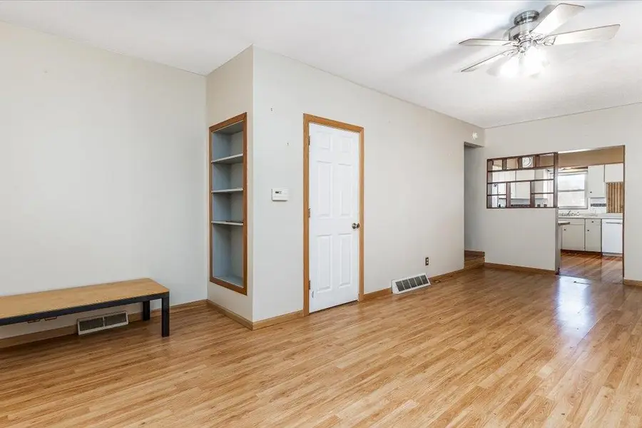 663 Angella Street, Dubuque, IA 52001 - Image #2