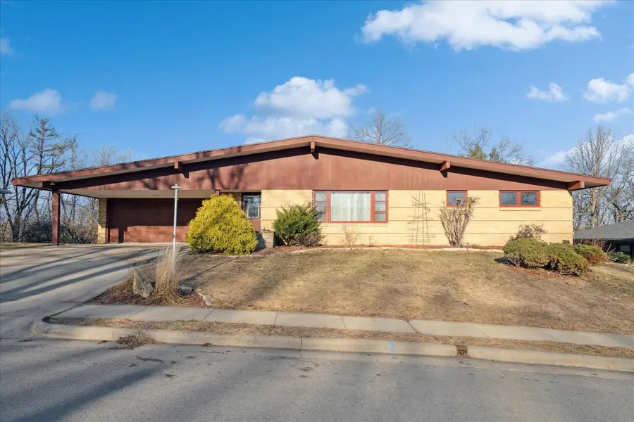 2857 Northridge Drive, Dubuque, IA 52001 - Image #2