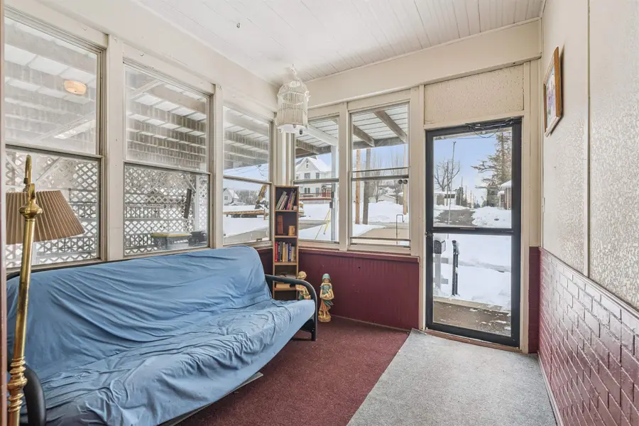 440 Sherwood Avenue, East Dubuque, IL 61025 - Image #3